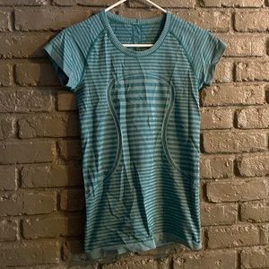 LuluLemon Swiftly Tee